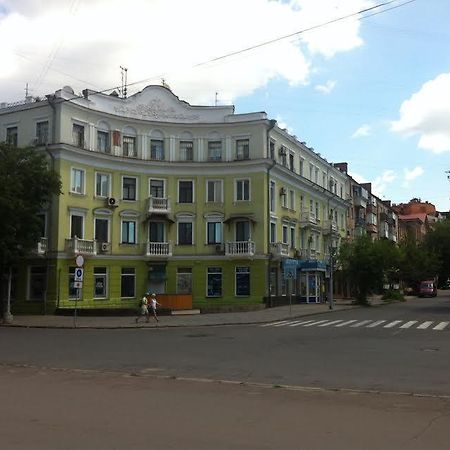 Vip Apartment Karl Marks Avenue Krivoy Rog Exterior foto